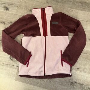 Columbia Two-Tone Fleece Sweater in Pink and Burgundy